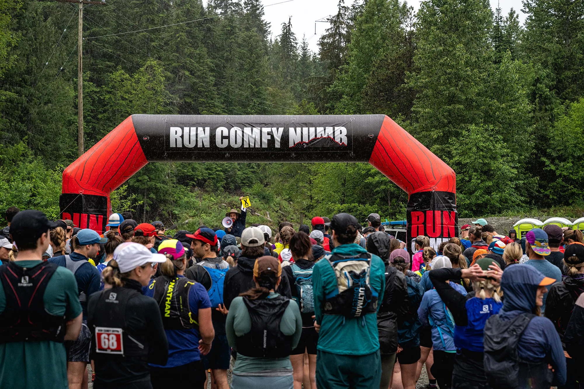 Kristian addressing runners at Run Comfy Numb